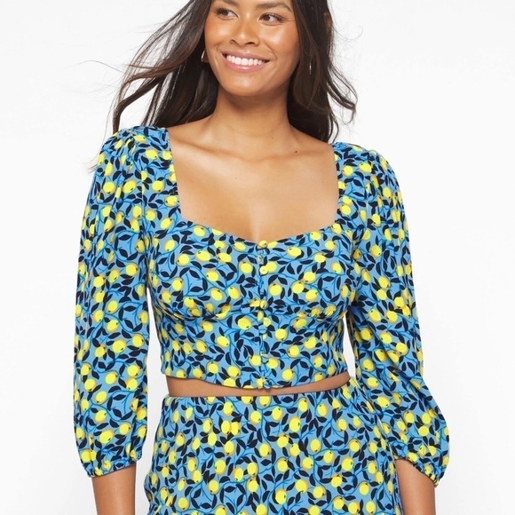 Diane Von Furstenberg Dover Cropped Lemon Print Crepe Top in Blue Size 4 NWT! - Picture 2 of 12